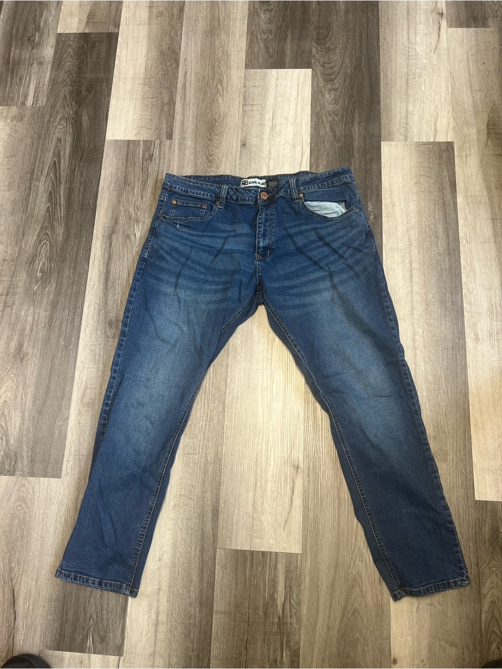 Men's Straight Fit Jeans in Dark Blue Wash 40x30